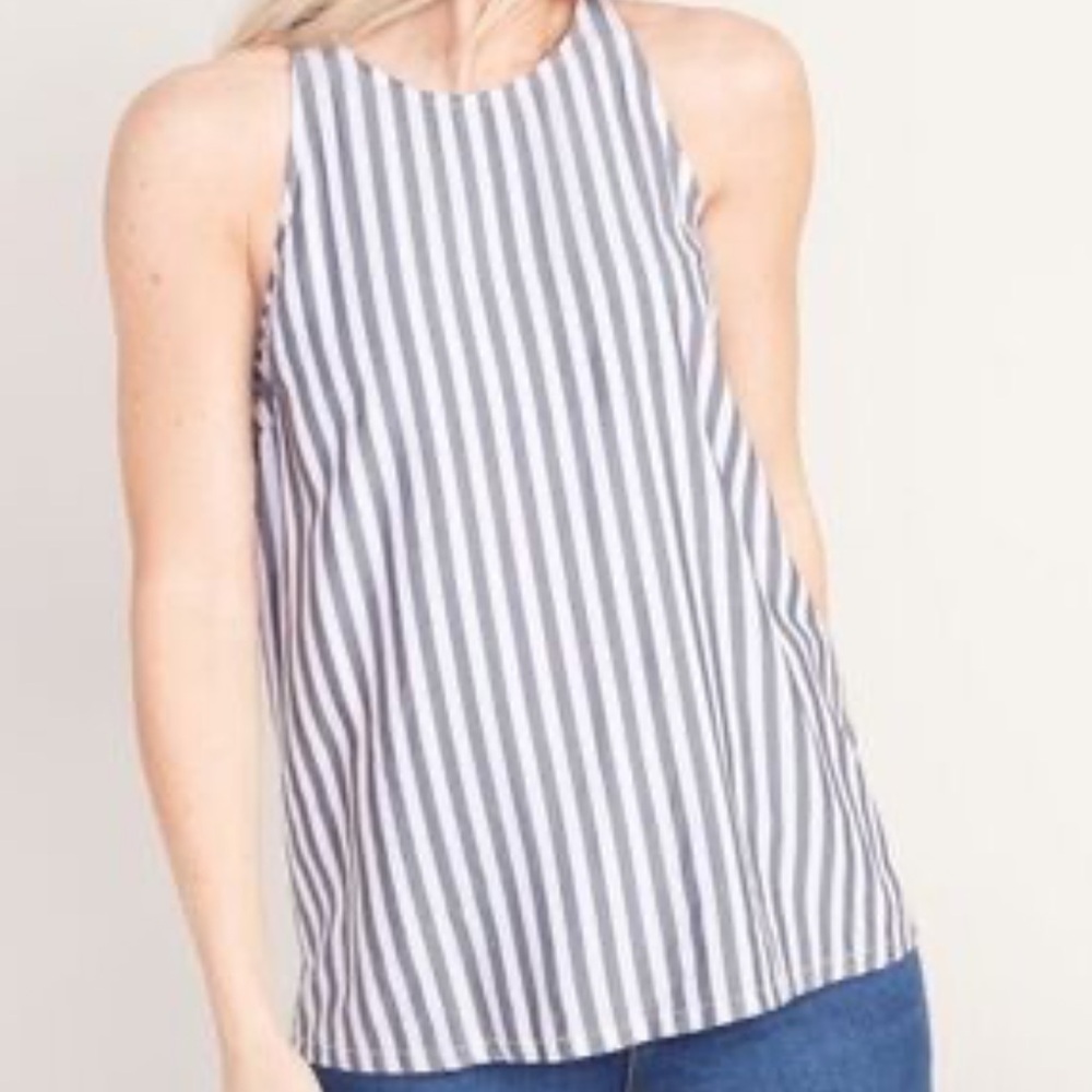 🌻NWT • Old Navy • High Neck Tank Top •